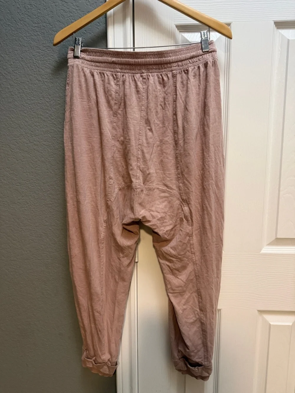 Anthropologie | Daily practice pleated harem joggers size small